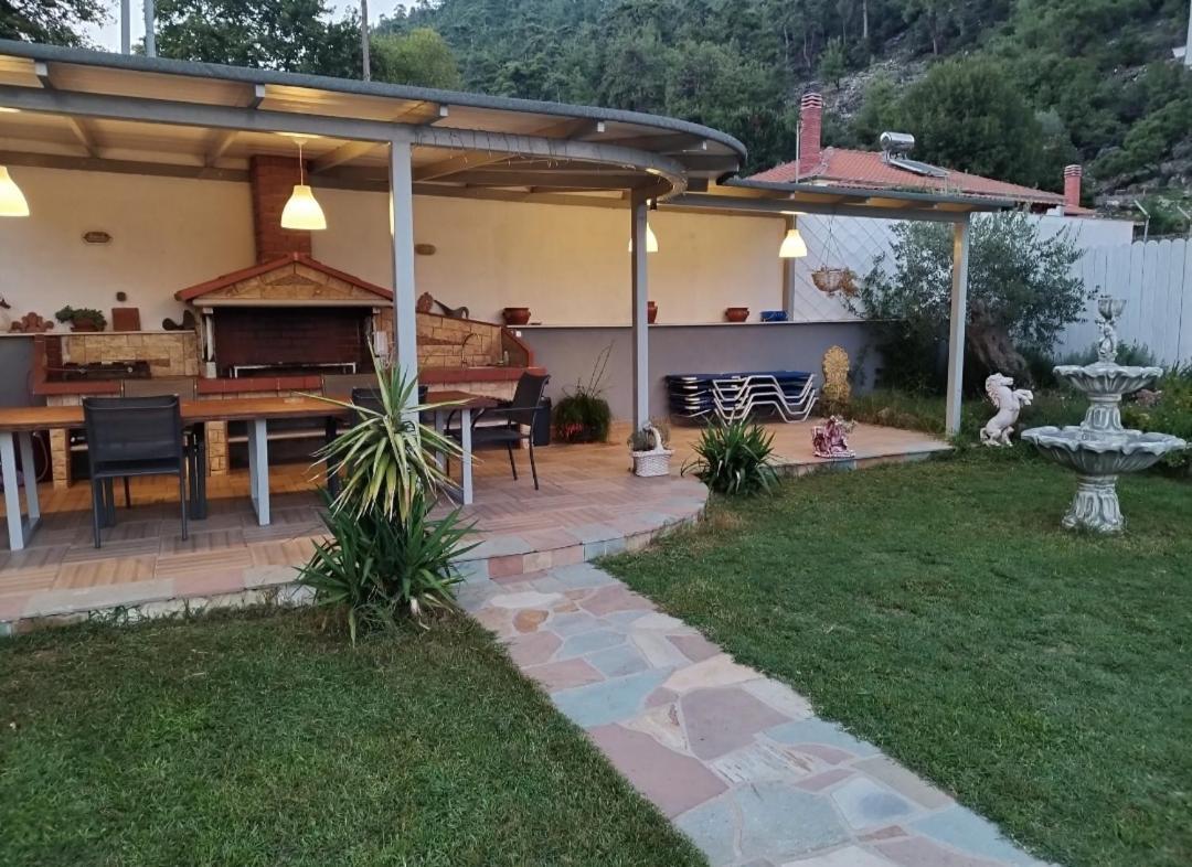 Villa Remetzo 斯卡拉伯塔麦斯 外观 照片